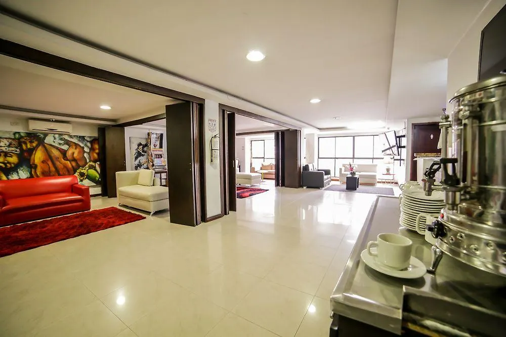 Hotel 33 Conquest Medellín