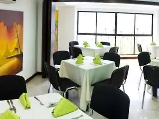 Hotel 33 Conquest Medellín