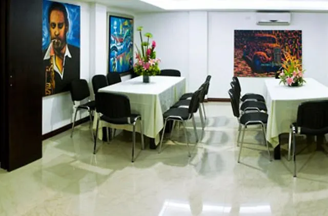 Hotel 33 Conquest Medellín